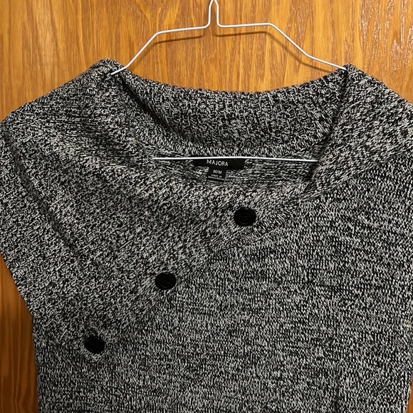 Majora sweater dress or (Bundle 3 for 50) - Picture 2 of 4